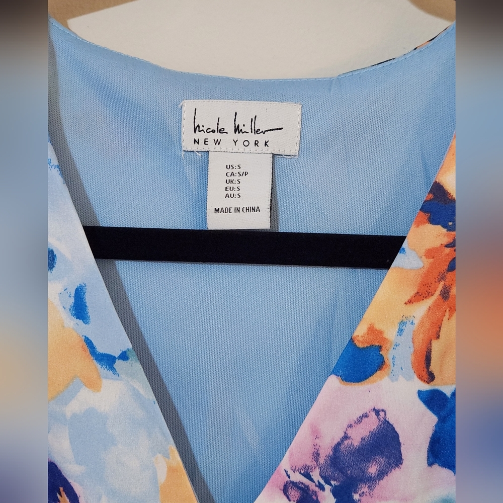 Nicole Miller NY S Floral Print V-Neck Faux Wrap Maxi Dress - Picture 3 of 5